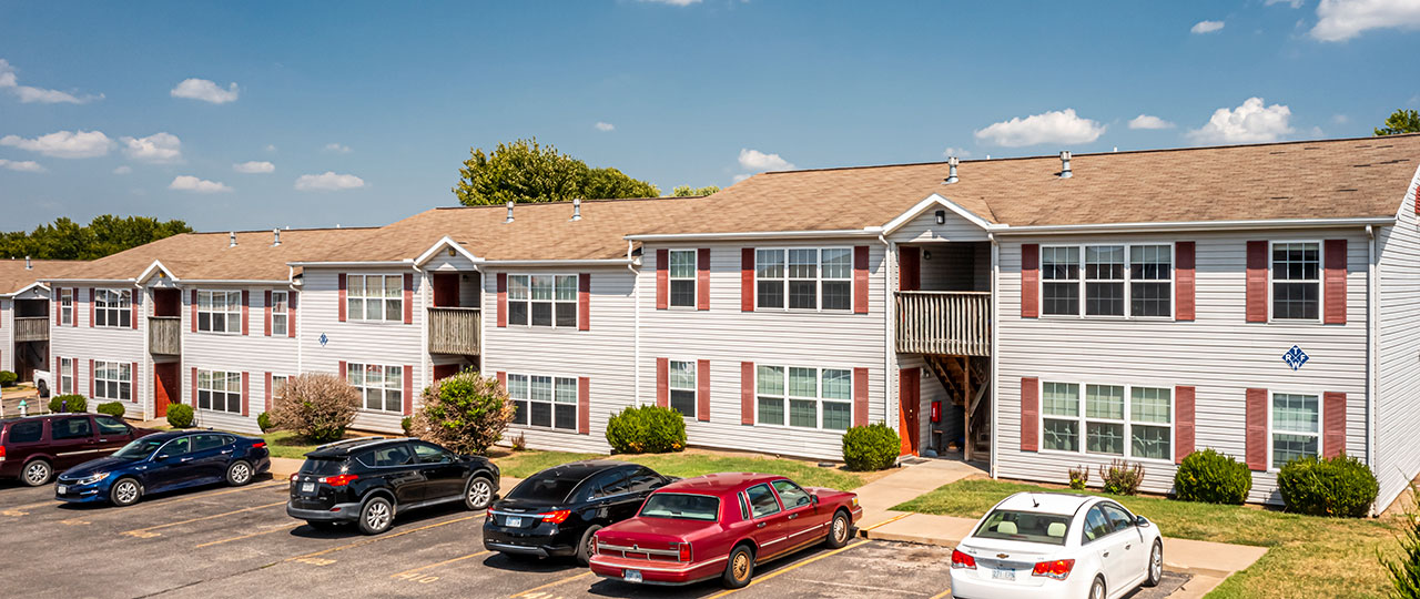 Silverwood Apartments Apartments for Rent in Winfield, Kansas